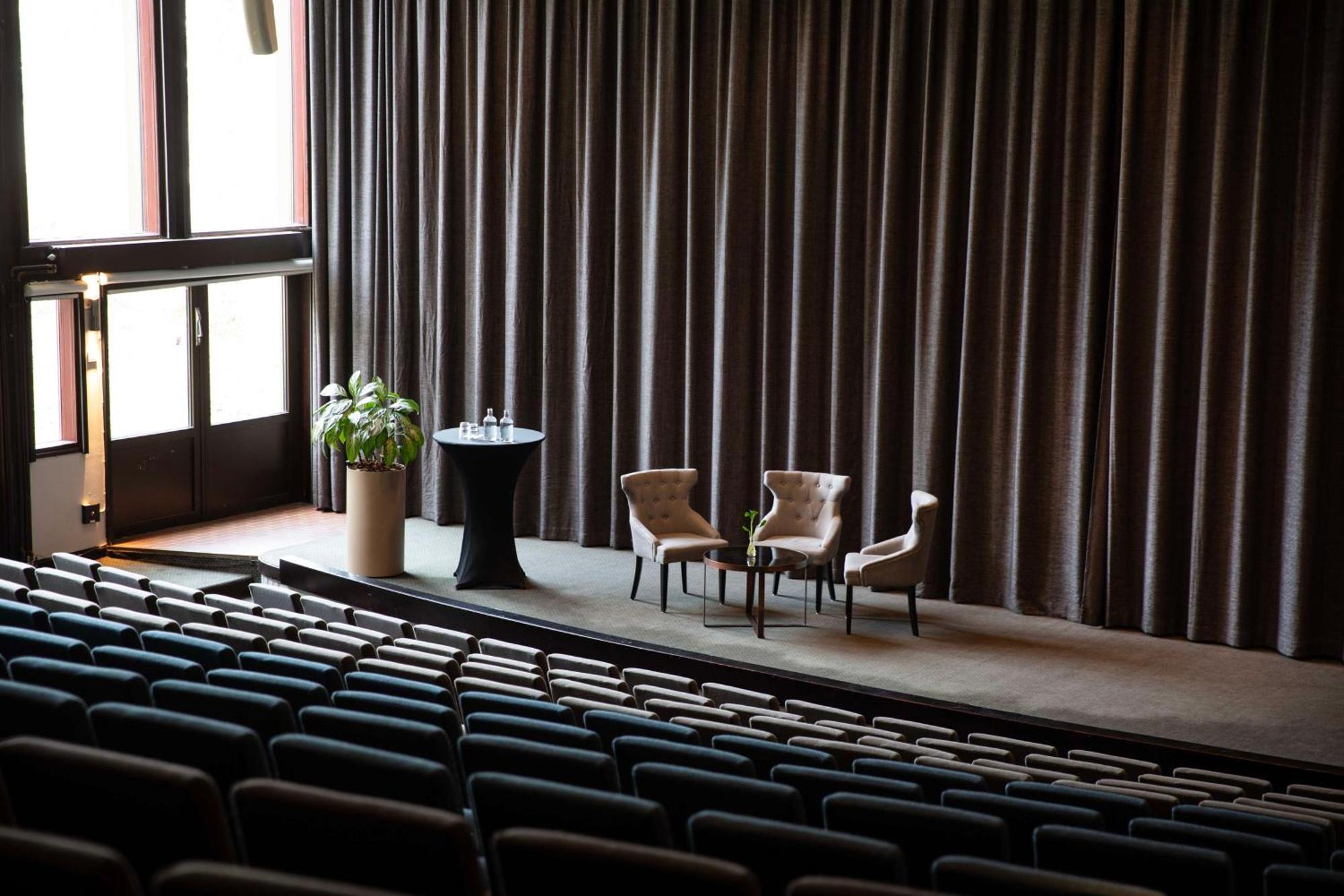Radisson Blu Arlandia Hotel, Stockholm-Arlanda Exterior photo