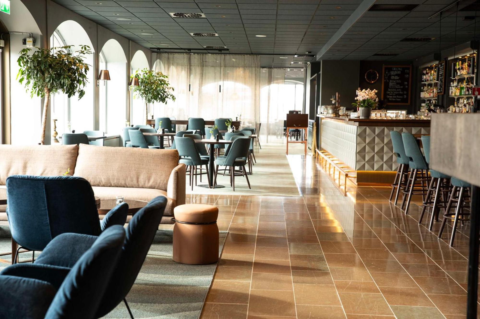 Radisson Blu Arlandia Hotel, Stockholm-Arlanda Exterior photo