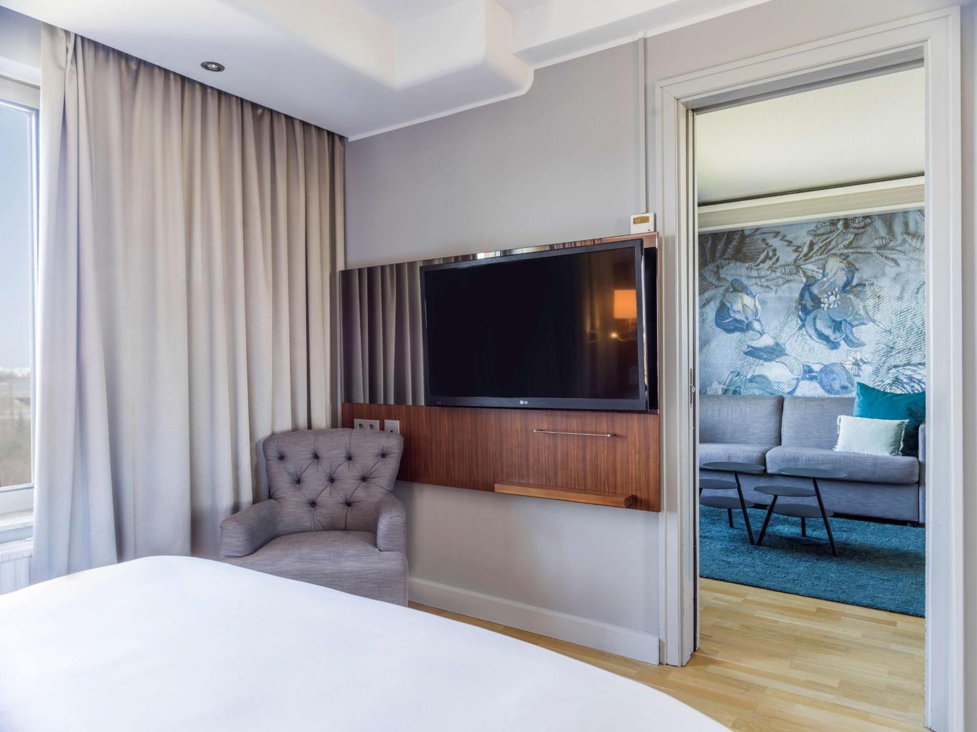 Radisson Blu Arlandia Hotel, Stockholm-Arlanda Exterior photo